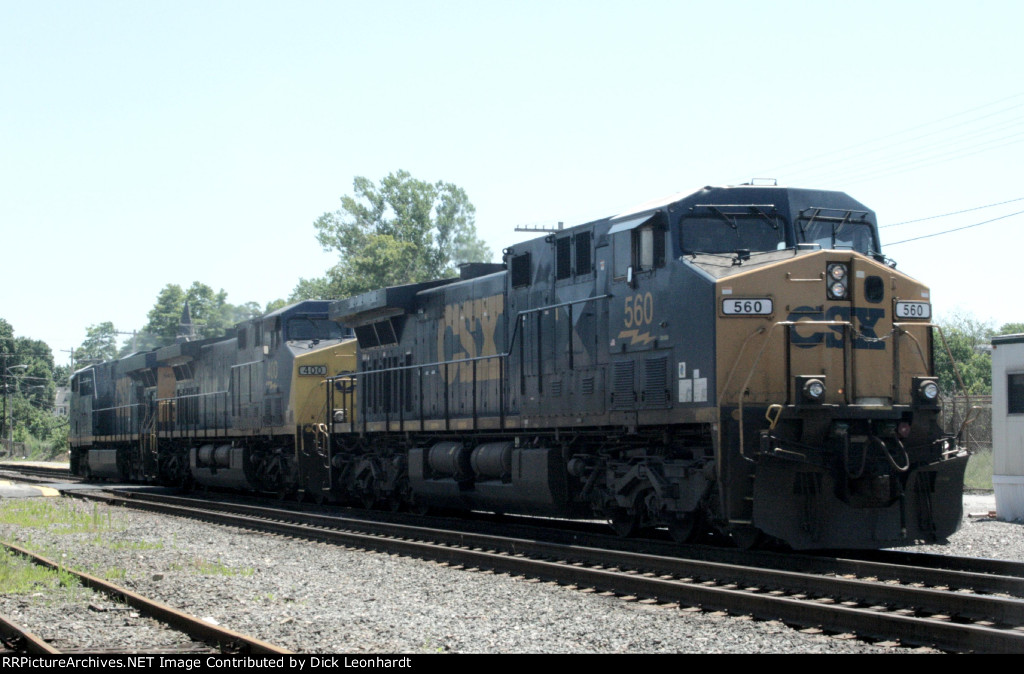 CSX 560